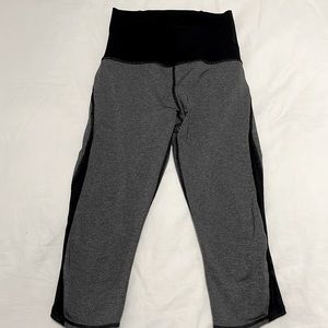Lululemon cropped leggings